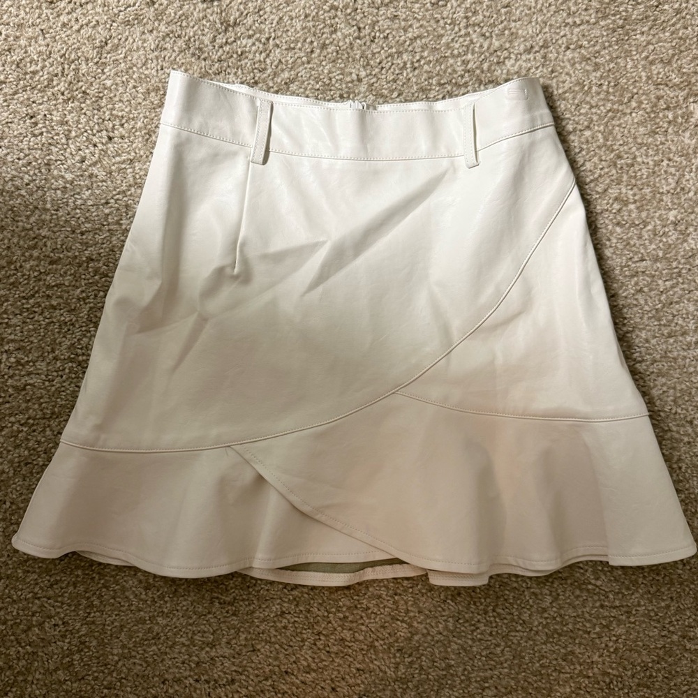 Faux Leather White Mini skirts